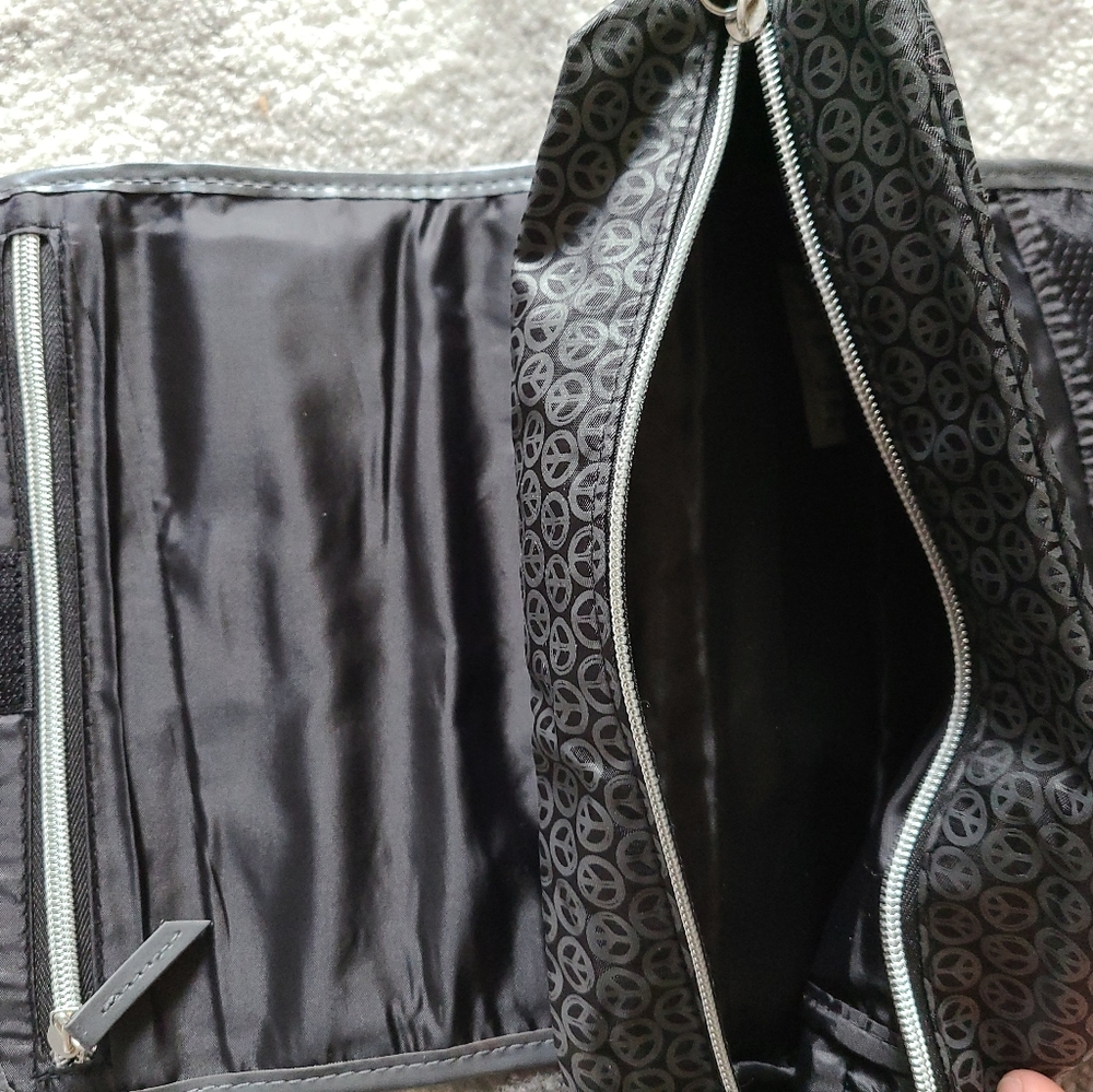 New MOSCHINO TRAVEL ZIPPER POUCH ORGANIZER BAG - Picture 6 of 7